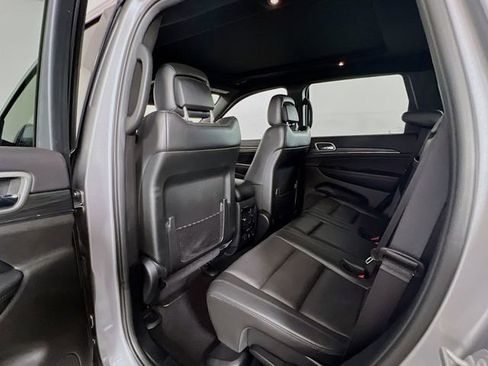 Used 2019 Jeep Grand Cherokee Limited w/ Luxury Group II image 21