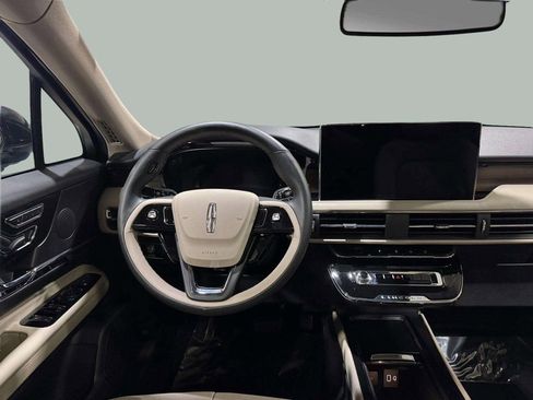 Certified 2025 Lincoln Corsair Grand Touring image 21