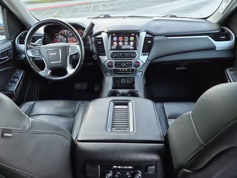 Used 2016 GMC Yukon SLT w/ Open Road Package AWD/4WD image 21
