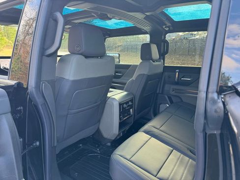 New 2025 GMC Hummer EV 2X w/ LPO, Sport Package image 24