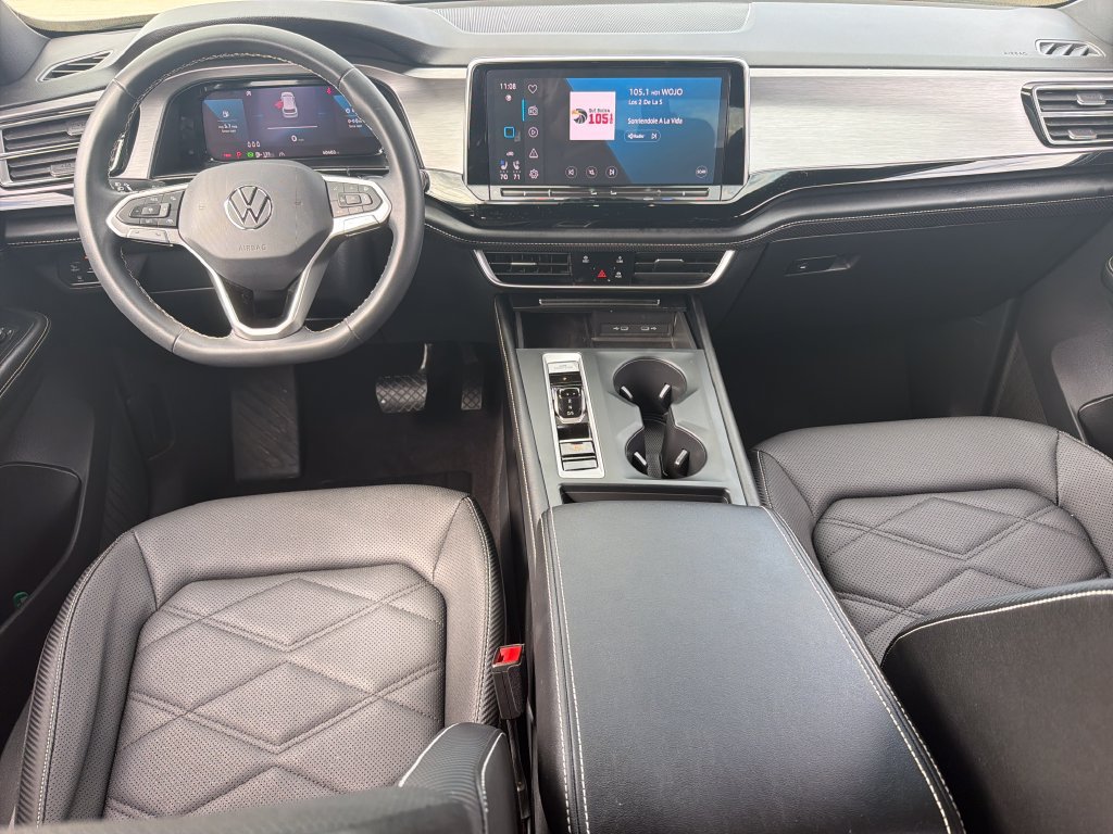 Certified 2024 Volkswagen Atlas Cross Sport SE AWD/4WD image 19