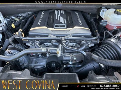 Used 2023 Cadillac Escalade V AWD/4WD image 32