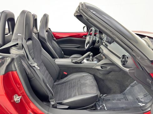 Used 2023 MAZDA MX-5 Miata Club w/ Brembo/BBS Recaro Package image 14