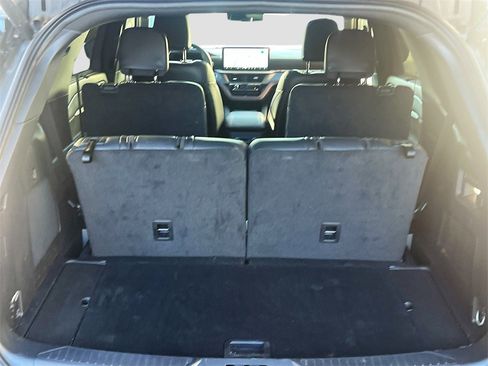 Used 2025 Ford Explorer ST image 28