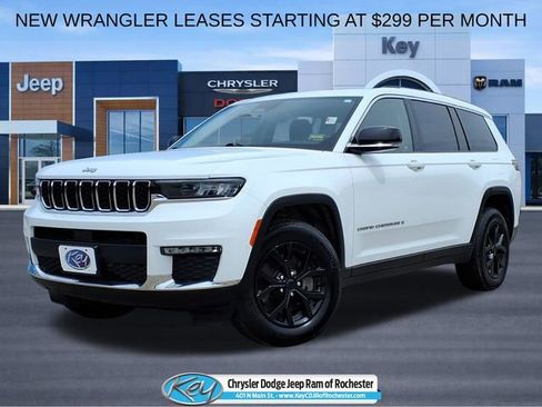 Used 2021 Jeep Grand Cherokee L Limited AWD/4WD image 1