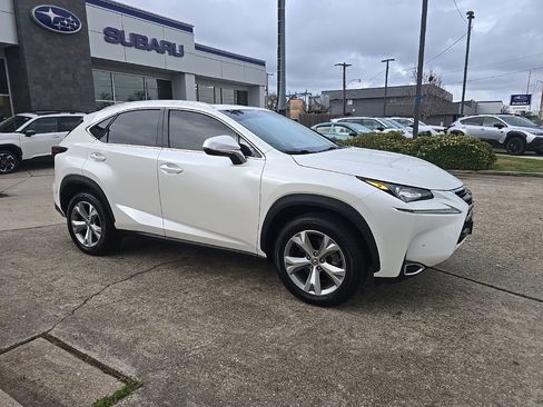 Used 2017 Lexus NX 200t FWD w/ Premium Package image 2