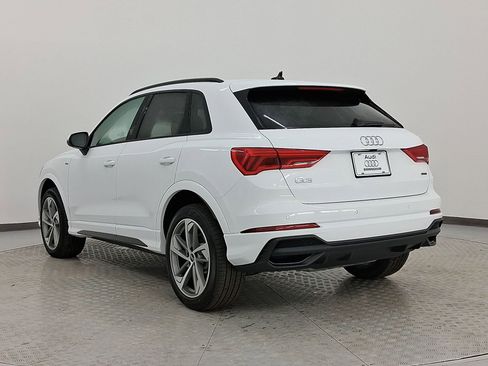 New 2025 Audi Q3 2.0T Premium image 3