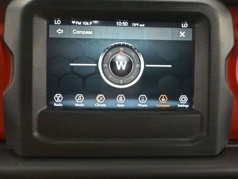 Used 2018 Jeep Wrangler Unlimited Rubicon AWD/4WD image 21