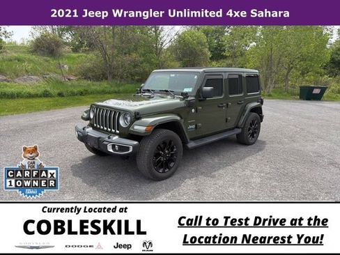 Used 2021 Jeep Wrangler Unlimited Sahara w/ Cold Weather Group AWD/4WD image 3