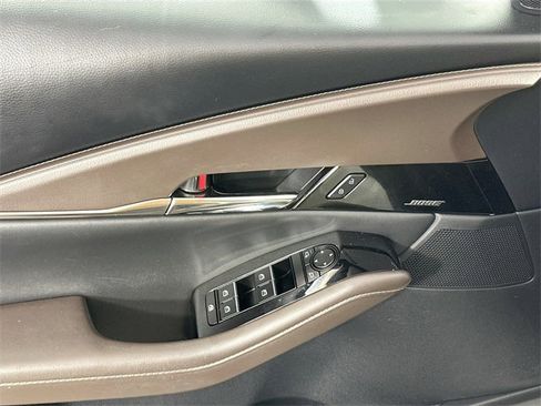 Used 2022 MAZDA CX-30 AWD 2.5 S w/ Premium Package image 25