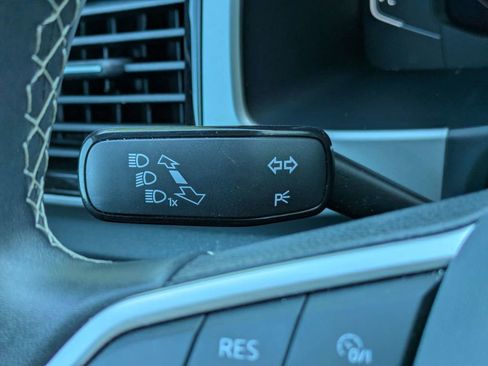 Certified 2023 Volkswagen Atlas SE FWD image 38