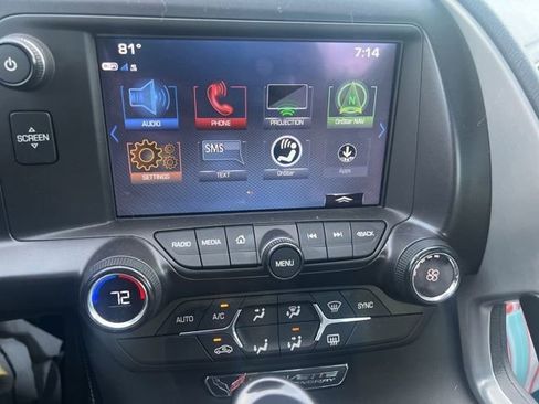 Used 2019 Chevrolet Corvette 1LT w/ Carbon Flash Badge Package image 9