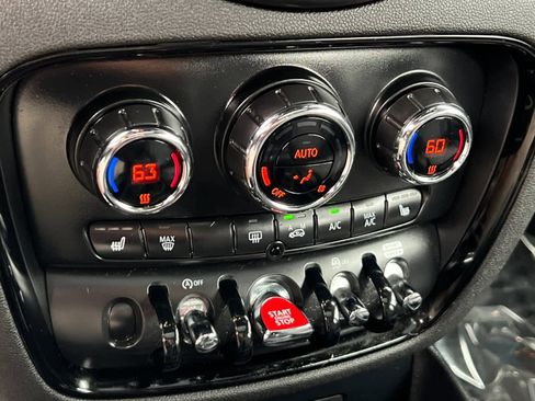 Used 2021 MINI Cooper Clubman S image 21