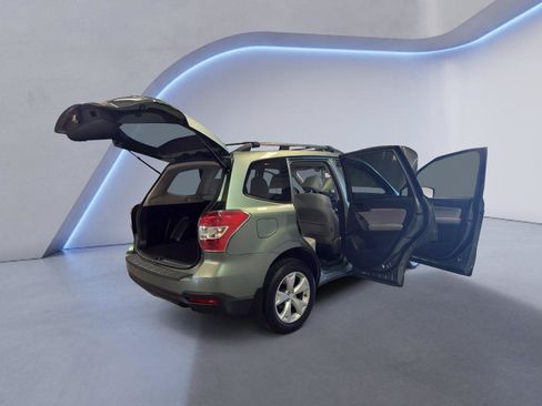 Used 2016 Subaru Forester 2.5i Premium AWD/4WD image 14