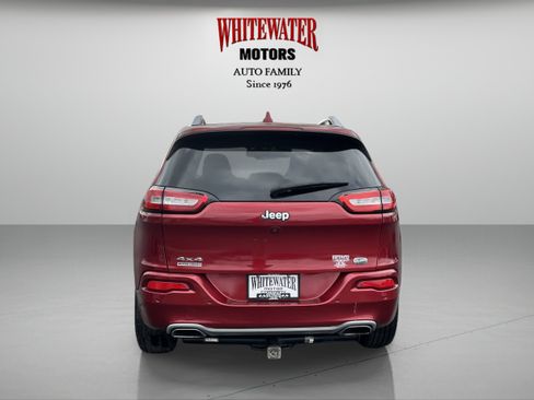 Used 2017 Jeep Cherokee Overland w/ Technology Group image 4