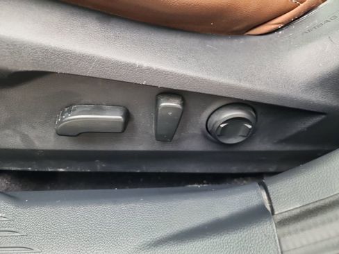 Used 2020 Subaru Outback Touring XT image 12