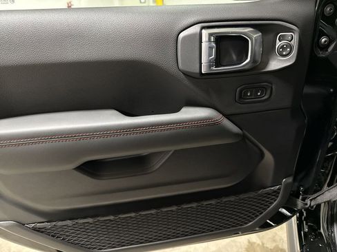 New 2026 Jeep Wrangler Unlimited Rubicon image 22