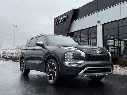 Used 2025 Mitsubishi Outlander SEL