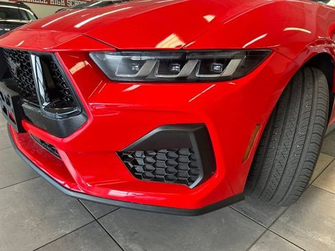Used 2024 Ford Mustang GT RWD image 17