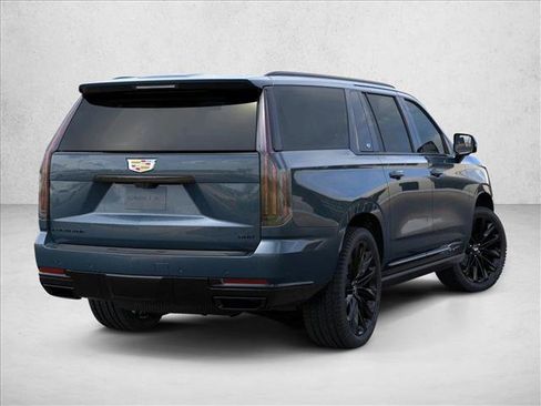 New 2026 Cadillac Escalade ESV Platinum Sport w/ LPO, ONYX Package image 4