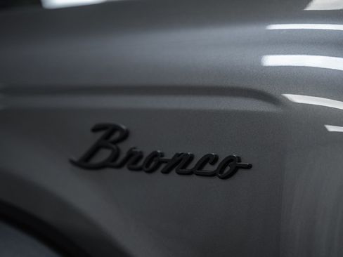 Certified 2024 Ford Bronco Badlands AWD/4WD image 18