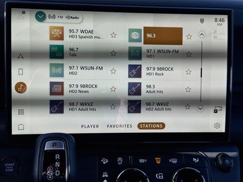 New 2026 Land Rover Defender 110 OCTA AWD/4WD image 32