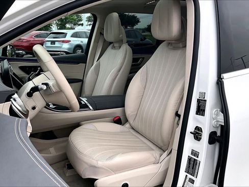 Used 2023 Mercedes-Benz EQS 450+ SUV image 7
