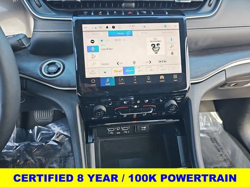 Used 2023 Jeep Grand Cherokee Limited w/ Luxury Tech Group II image 20