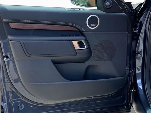 New 2026 Land Rover Discovery Dynamic SE AWD/4WD image 10