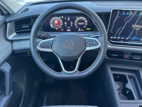 New 2026 Volkswagen Tiguan S AWD/4WD image 14