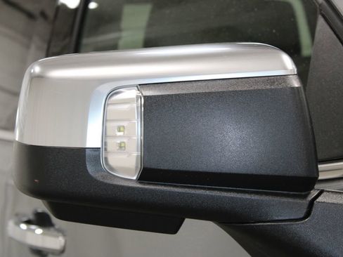 New 2026 Chevrolet Silverado 1500 High Country AWD/4WD image 18