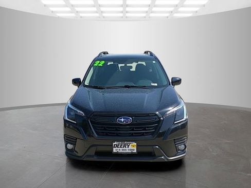 Used 2022 Subaru Forester Premium AWD/4WD image 4