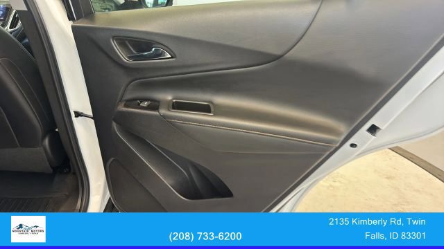 Used 2022 Chevrolet Equinox Premier AWD/4WD image 34
