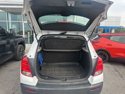 Used 2016 Chevrolet Trax LS FWD image 10