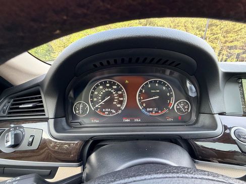 Used 2013 BMW 535i Sedan RWD image 17