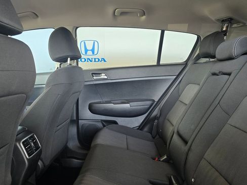 Used 2021 Kia Sportage LX image 5