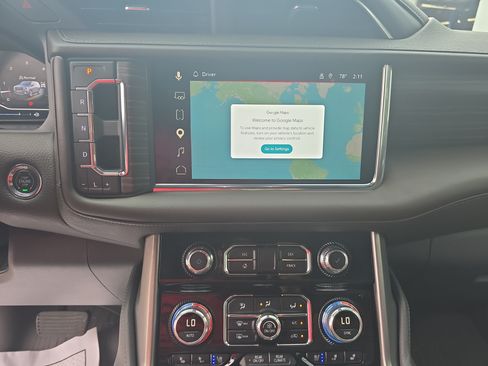 Used 2023 GMC Yukon Denali AWD/4WD image 24