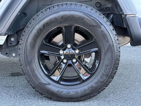 Used 2020 Jeep Wrangler Unlimited Sport AWD/4WD image 16