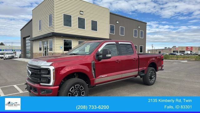 Used 2026 Ford F350 Platinum w/ FX4 Off-Road Package AWD/4WD image 1