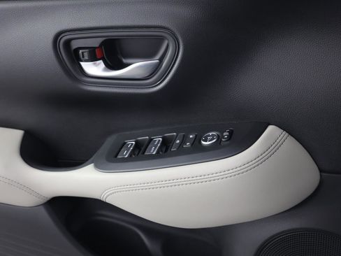 Used 2026 Honda HR-V EX-L image 21