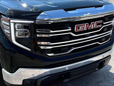 Used 2026 GMC Sierra 1500 SLT w/ SLT Premium Plus Package AWD/4WD image 34