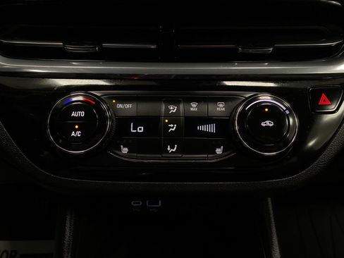 Used 2026 Buick Envista Sport Touring w/ Convenience I Package FWD image 22