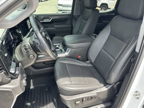 Used 2023 Chevrolet Silverado 1500 LTZ w/ Technology Package RWD image 19