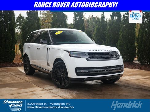 Used 2025 Land Rover Range Rover Autobiography image 1