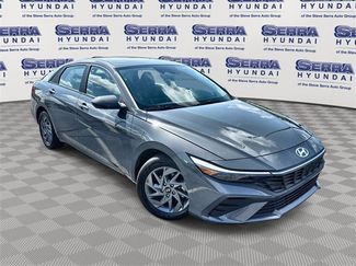 Certified 2024 Hyundai Elantra SEL image 1