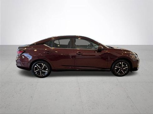 Certified 2025 Nissan Sentra SV FWD image 7
