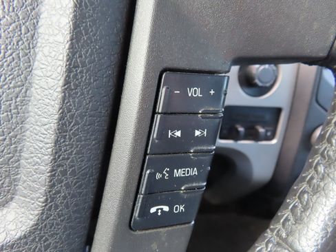 Used 2014 Ford F150 XLT w/ Equipment Group 302A Luxury image 21