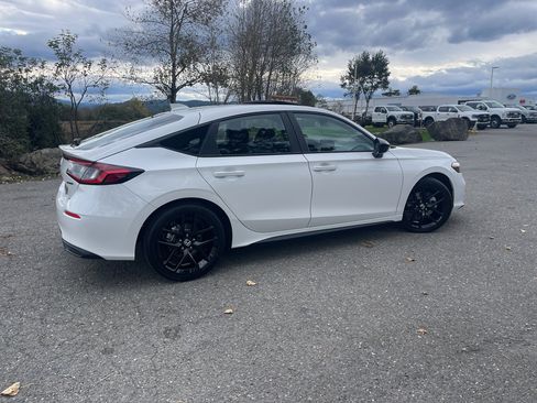 New 2026 Honda Civic Sport image 13