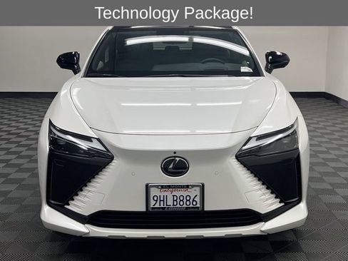 Certified 2023 Lexus RZ 450e Premium w/ Technology Package AWD/4WD image 3