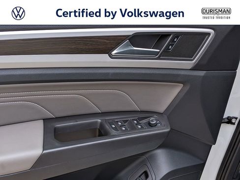 Certified 2023 Volkswagen Atlas SE w/ Panoramic Sunroof Package AWD/4WD image 10